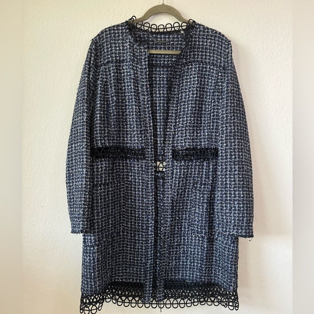 Elie Tahari Long Tweed Hook-Front Jacket Coat Sz L Blue Multi Elegant Career